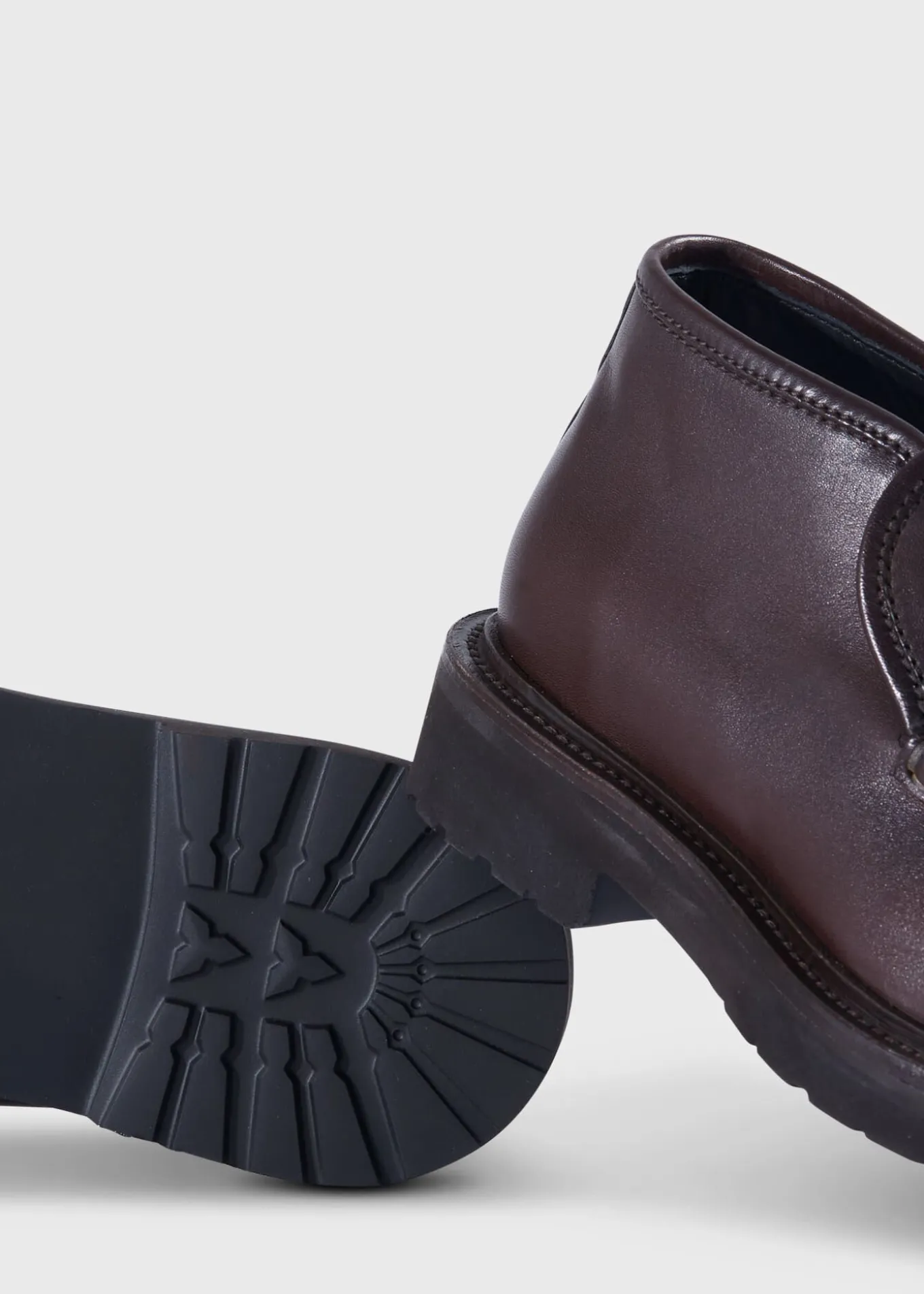 barcelona_leather_boot_9.webp Barcelona Leather Boot