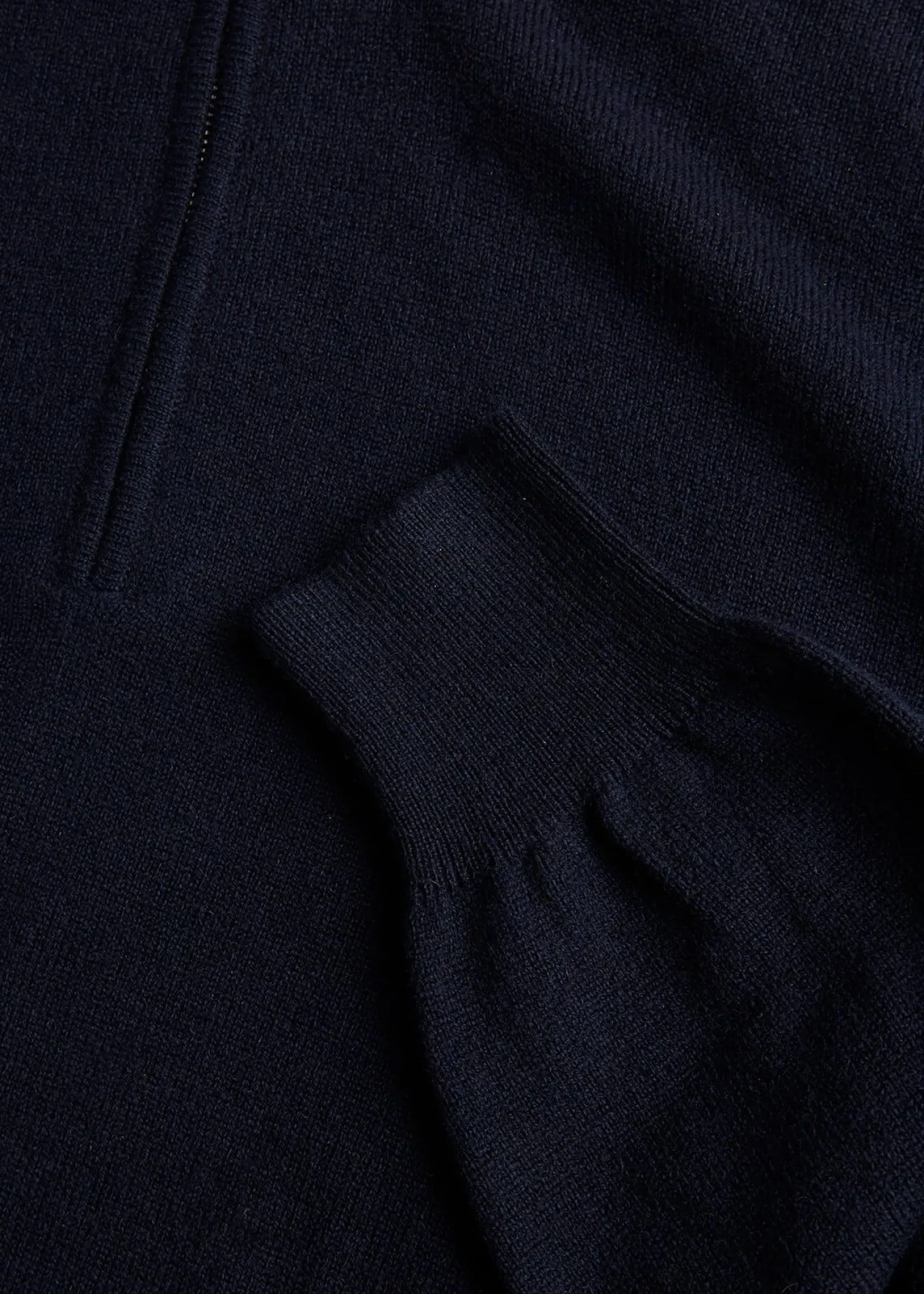 cashmere__zip_sweater_1-2.webp Cashmere 1/4 Zip Sweater
