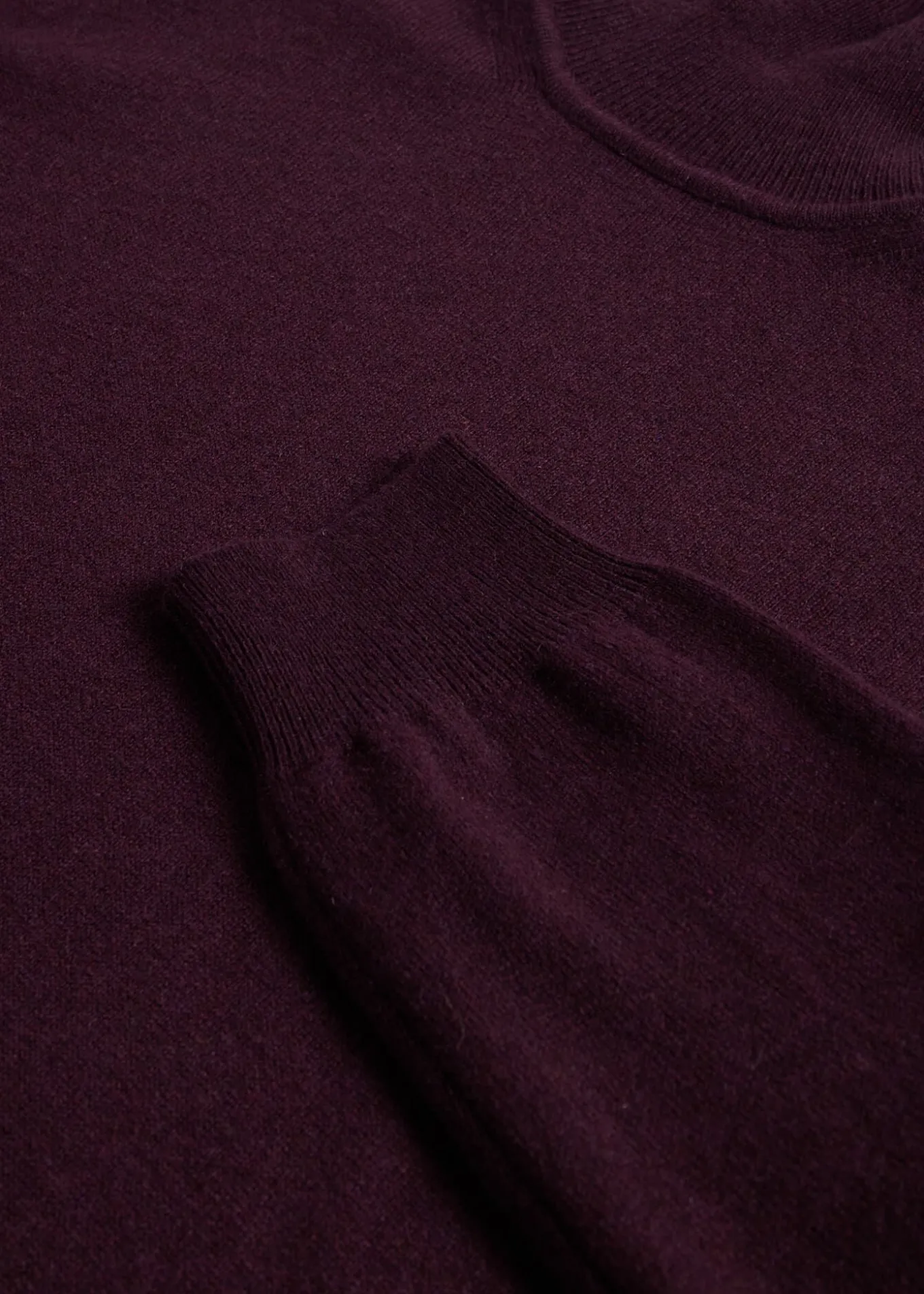 cashmere_turtleneck_1-1.webp Cashmere Turtleneck