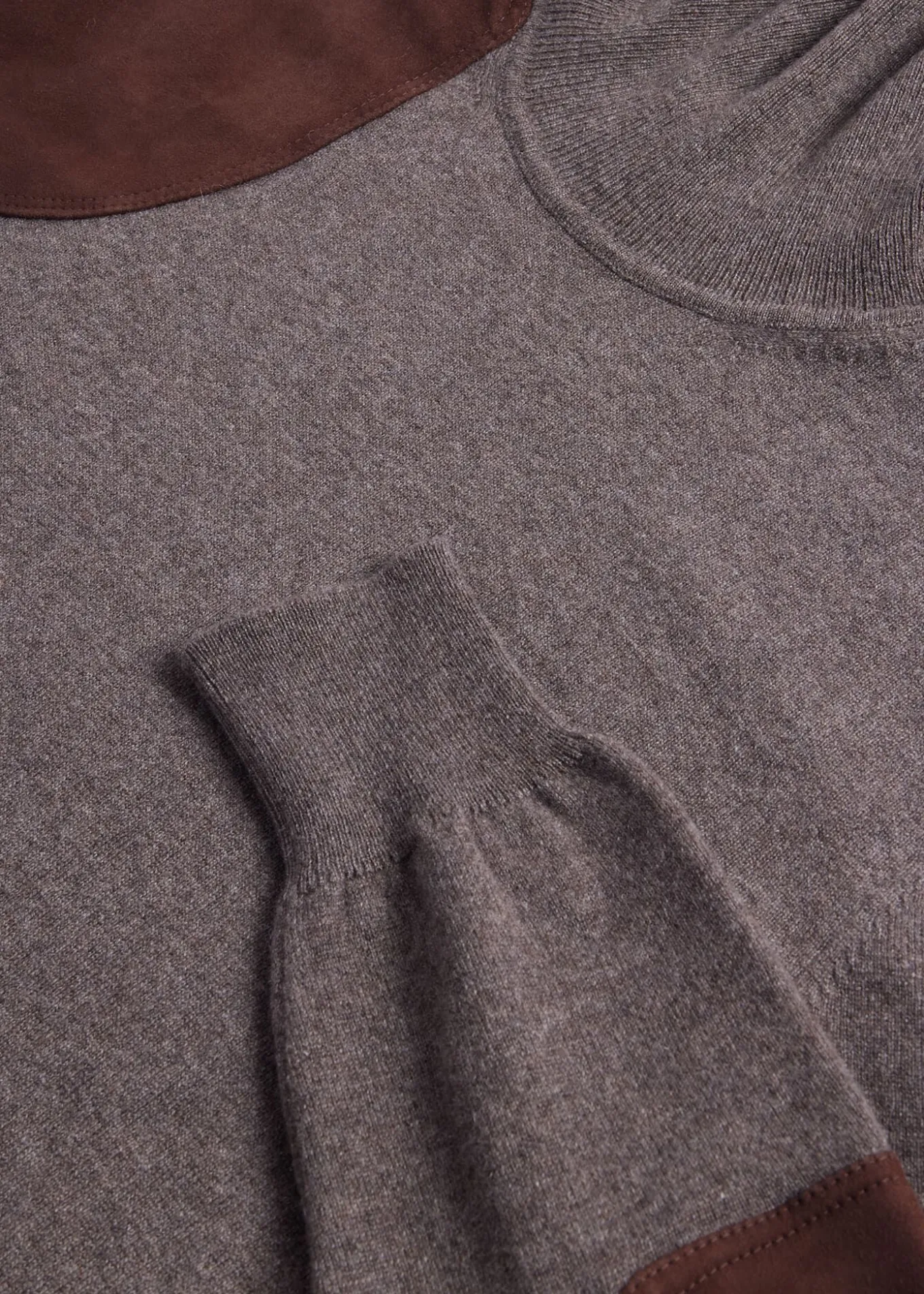 cashmere_turtleneck_with__2.webp Cashmere Turtleneck With Suede Gun Patch