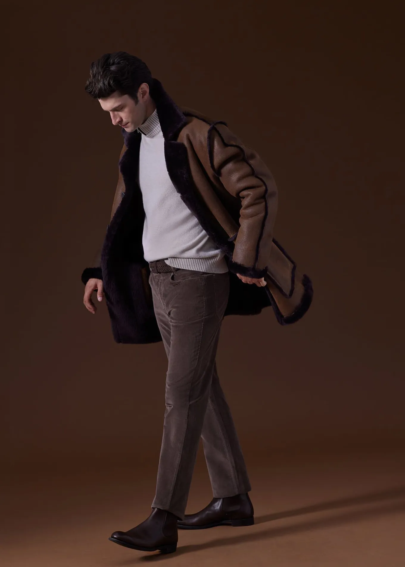 classic_fivepocket_cordur_1.webp Classic Five-Pocket Corduroy Trouser
