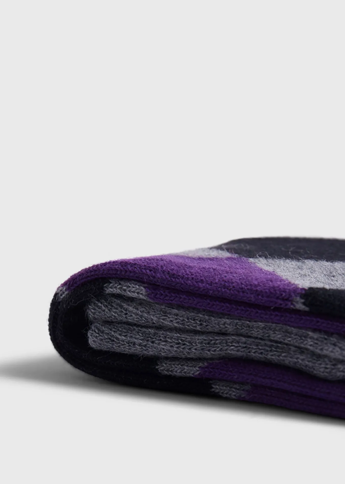 cotton_diamond_motif_sock_1-1.webp Cotton Diamond Motif Sock