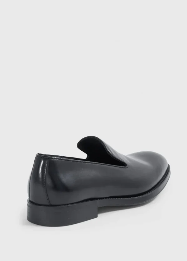 Crest Leather Loafer