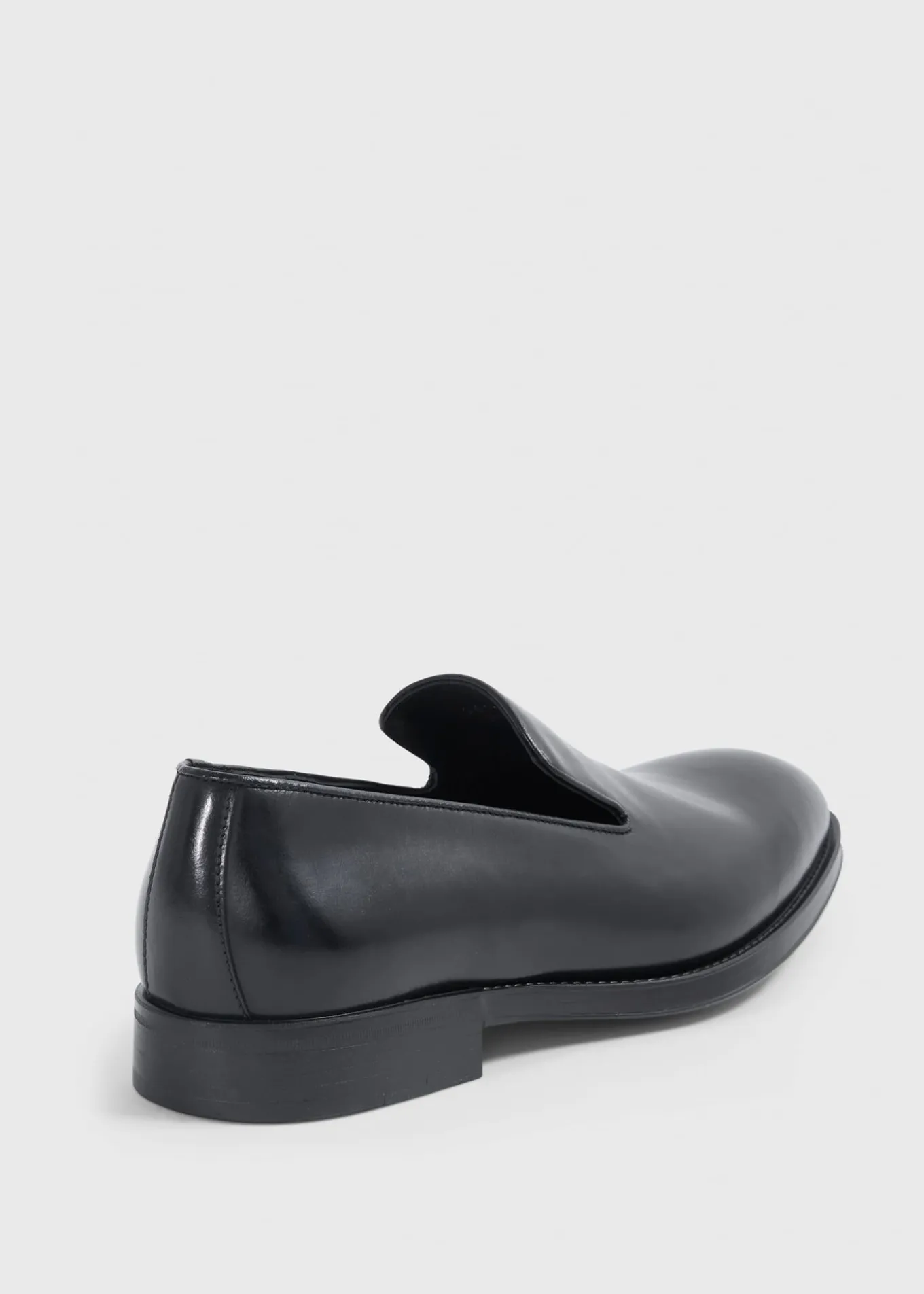 crest_leather_loafer_2.webp Crest Leather Loafer