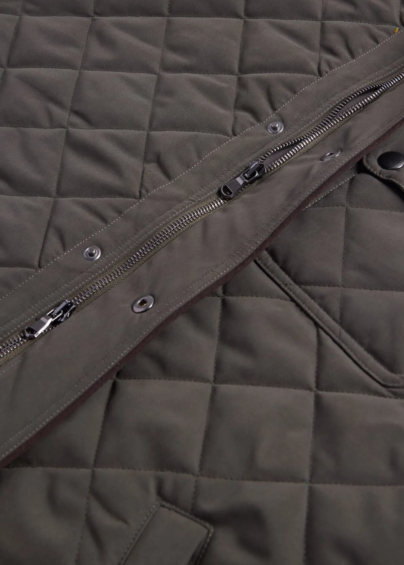 diamond_quilted_vest_2-4.webp Diamond Quilted Vest