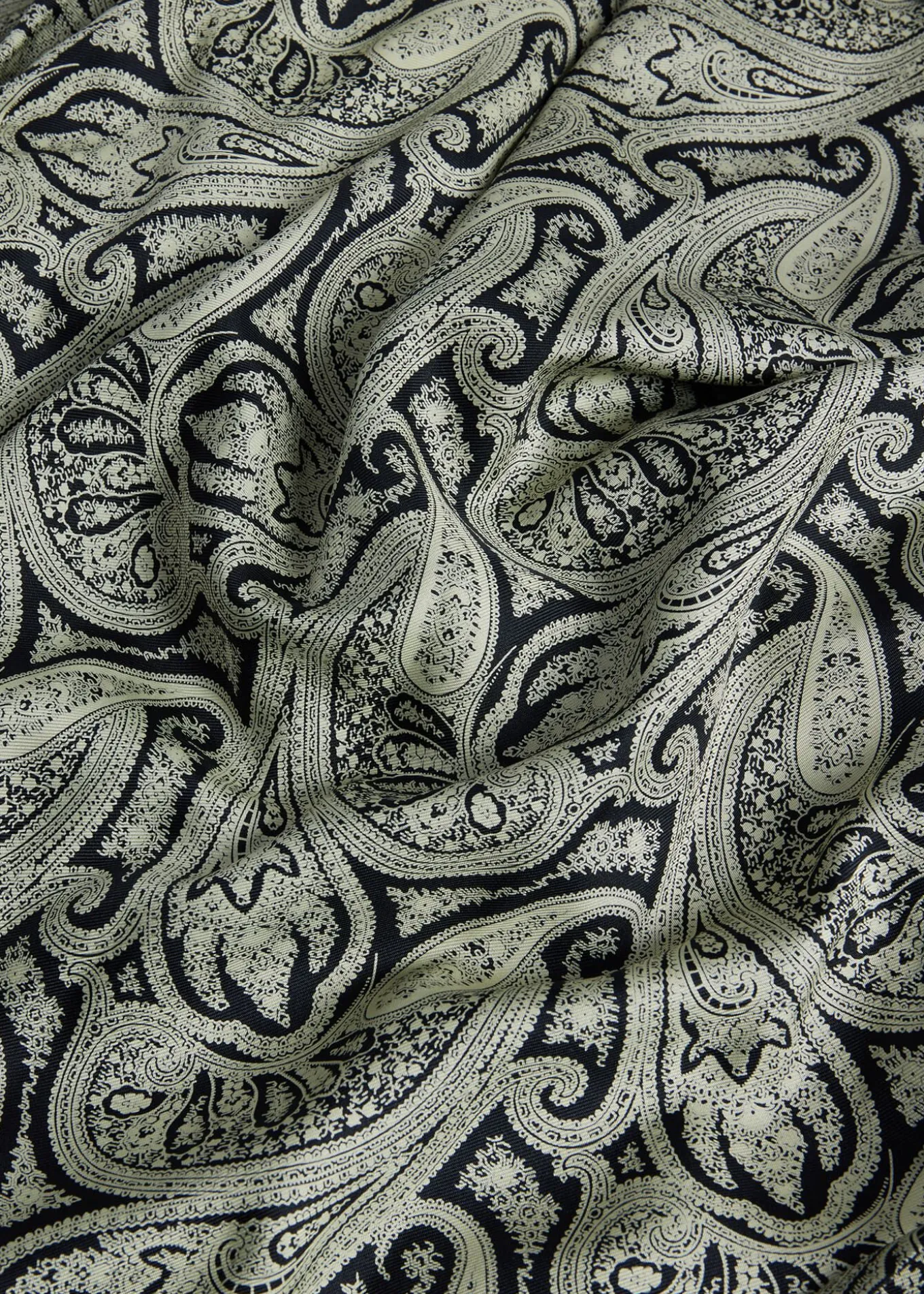 grey_herringbone_robe_2.webp Grey Herringbone Robe