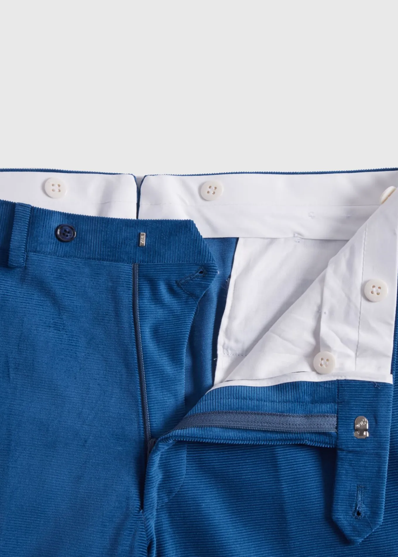 horizontal_cotton_corduro_1-1.webp Horizontal Cotton Corduroy Trouser