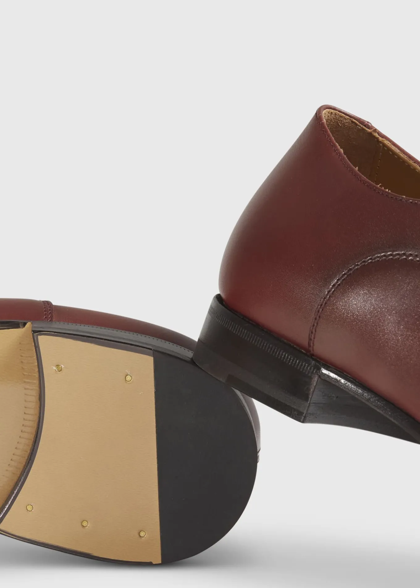 majestic_leather_cap_toe__4.webp Majestic Leather Cap Toe Oxford