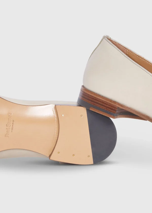 Major Leather Tassel Loafer