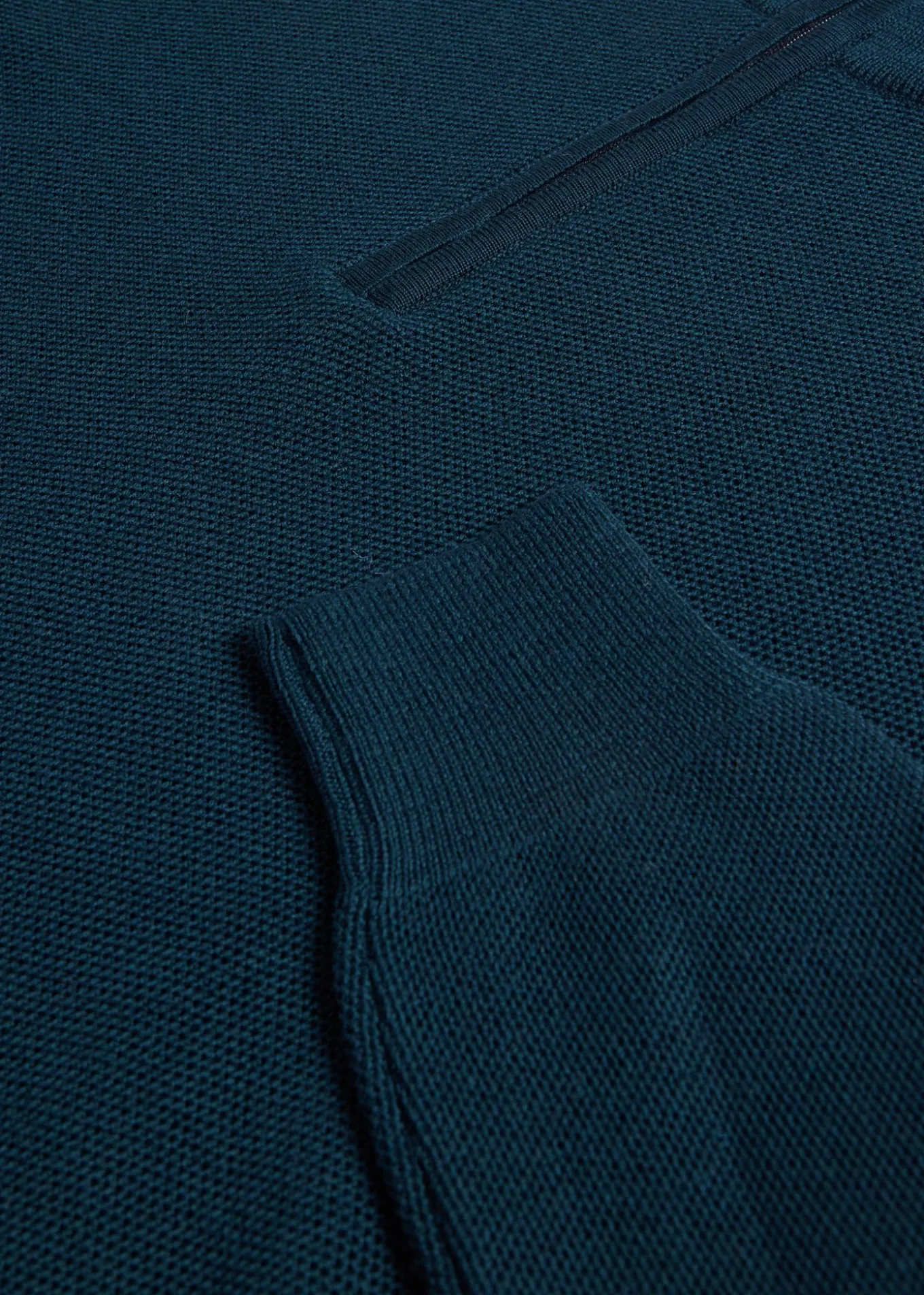 merino_wool_quarter_zip_p_1-4.webp Merino Wool Quarter Zip Pullover