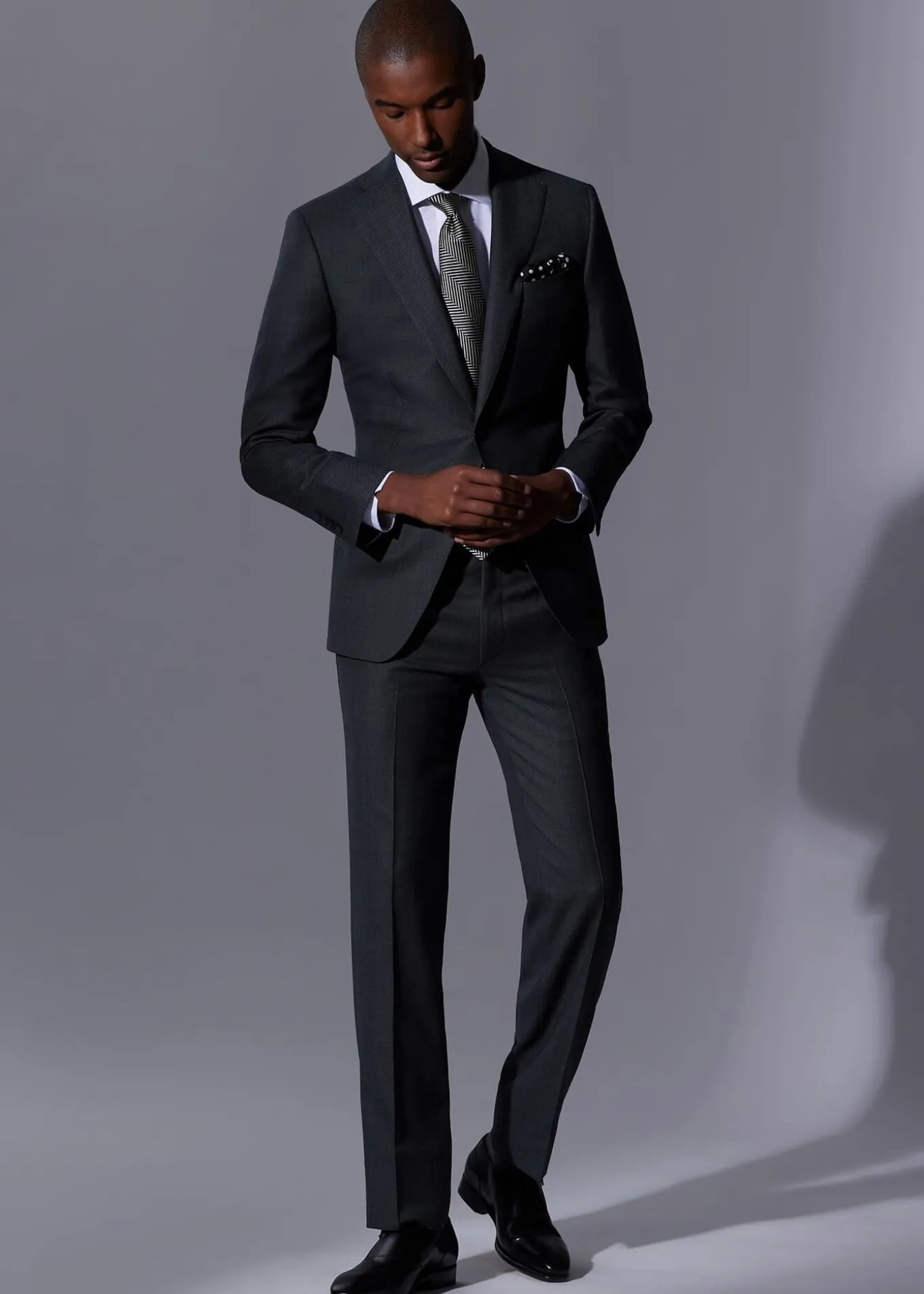 nailhead_paul_suit_3-1.webp Nailhead Paul Suit