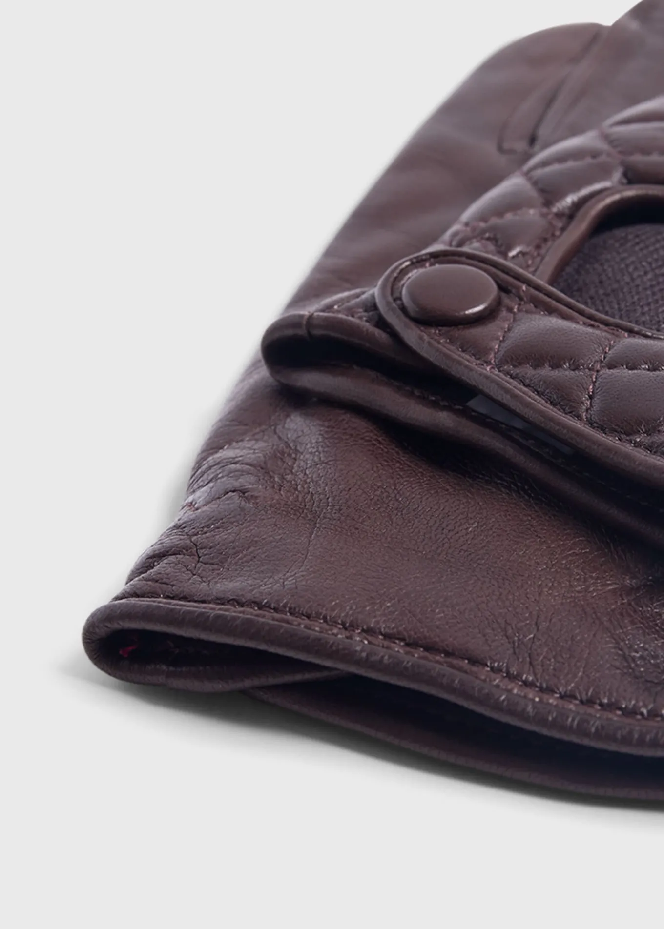 nappa_leather_quilted_dri_1-1.webp Nappa Leather Quilted Driving Glove