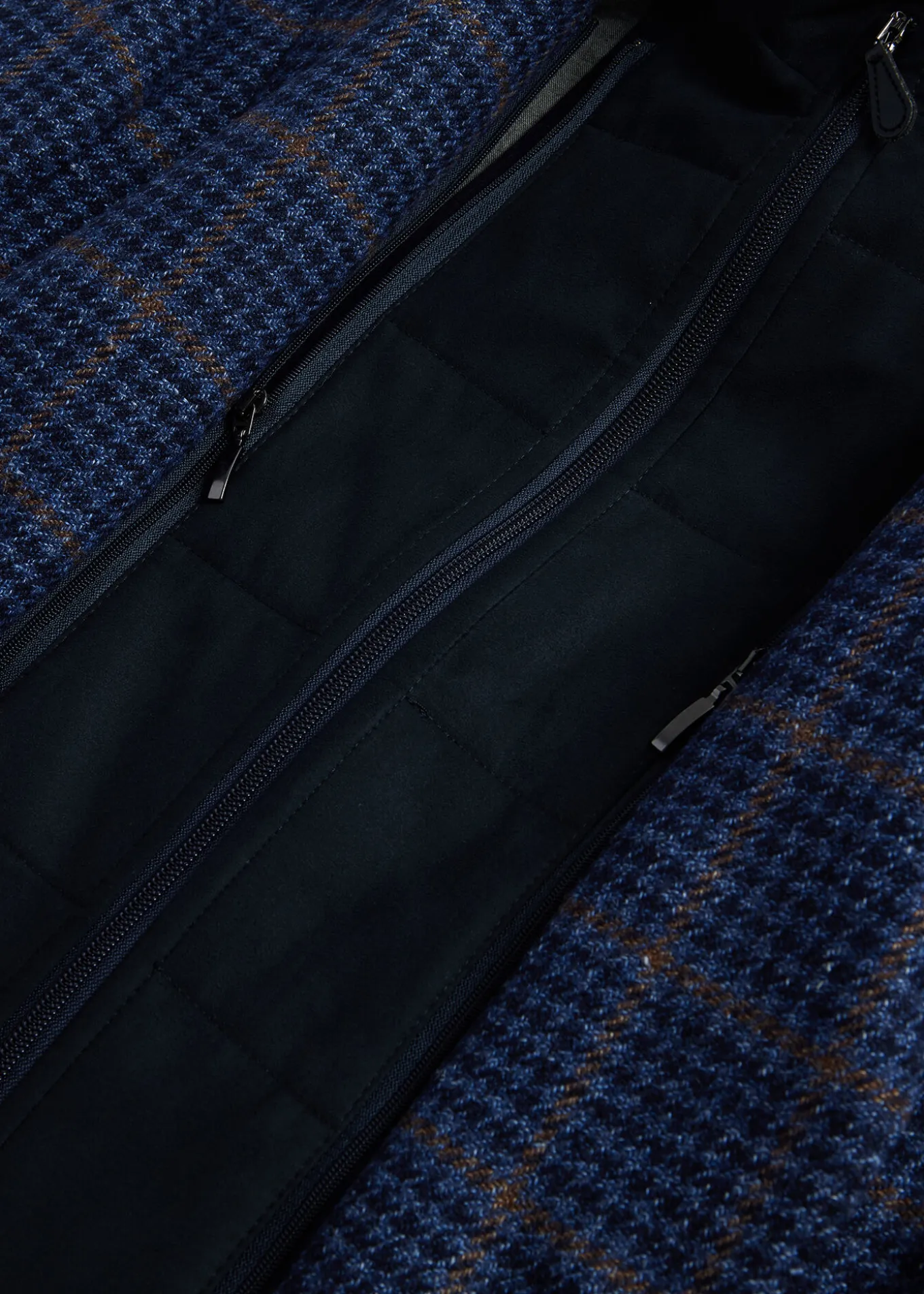plaid_jacket_with_removab_3.webp Plaid Jacket With Removable Vest