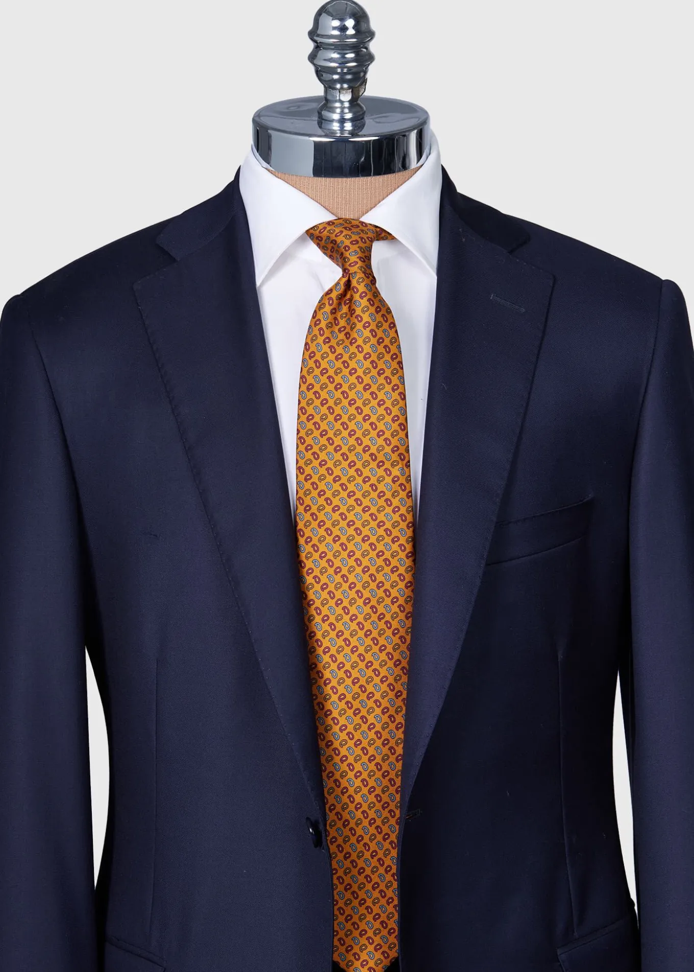 printed_silk_madder_tosse_1-1.webp Printed Silk Madder Tossed Pine Tie