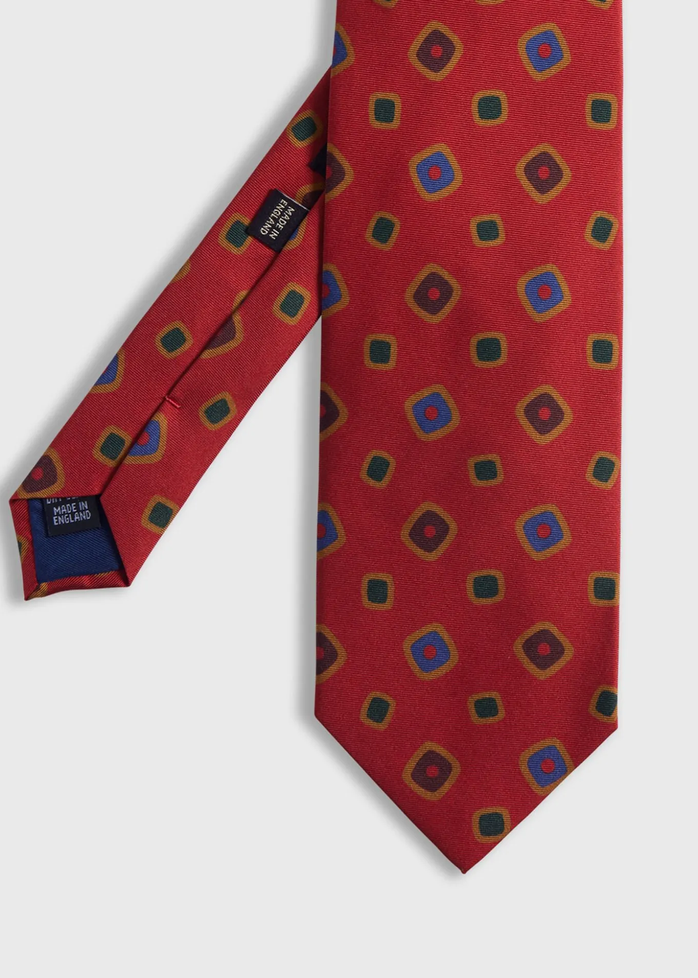 printed_silk_tossed_squar_0-1.webp Printed Silk Tossed Square Tie