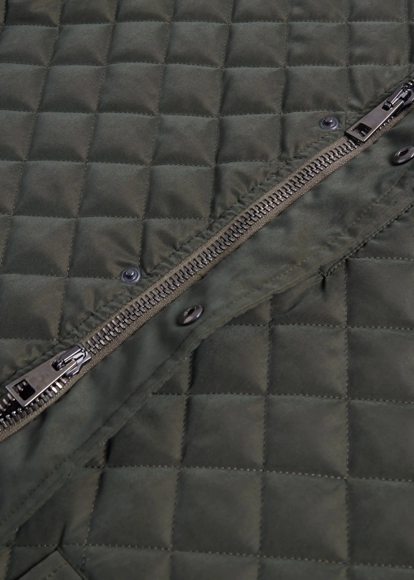 quilted_jacket_with_suede_2-1.webp Quilted Jacket With Suede Trim