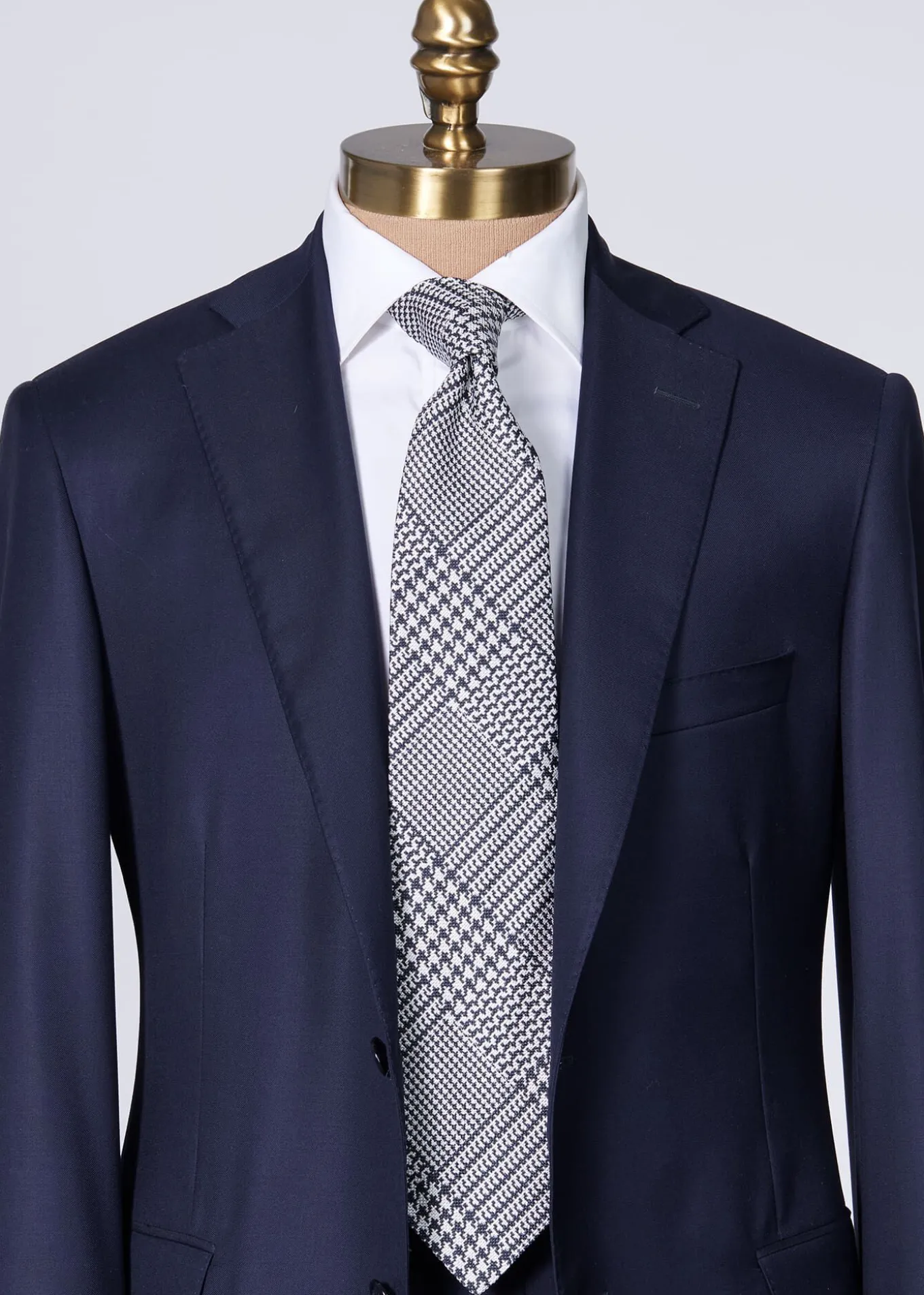 silk_jacquard_plaid_tie_2.webp Silk Jacquard Plaid Tie