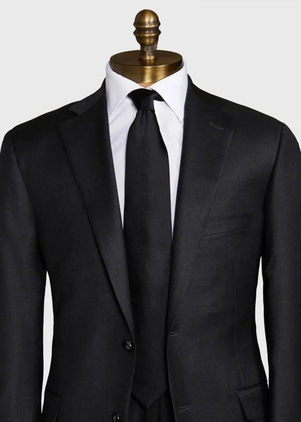 Solid Silk Tie