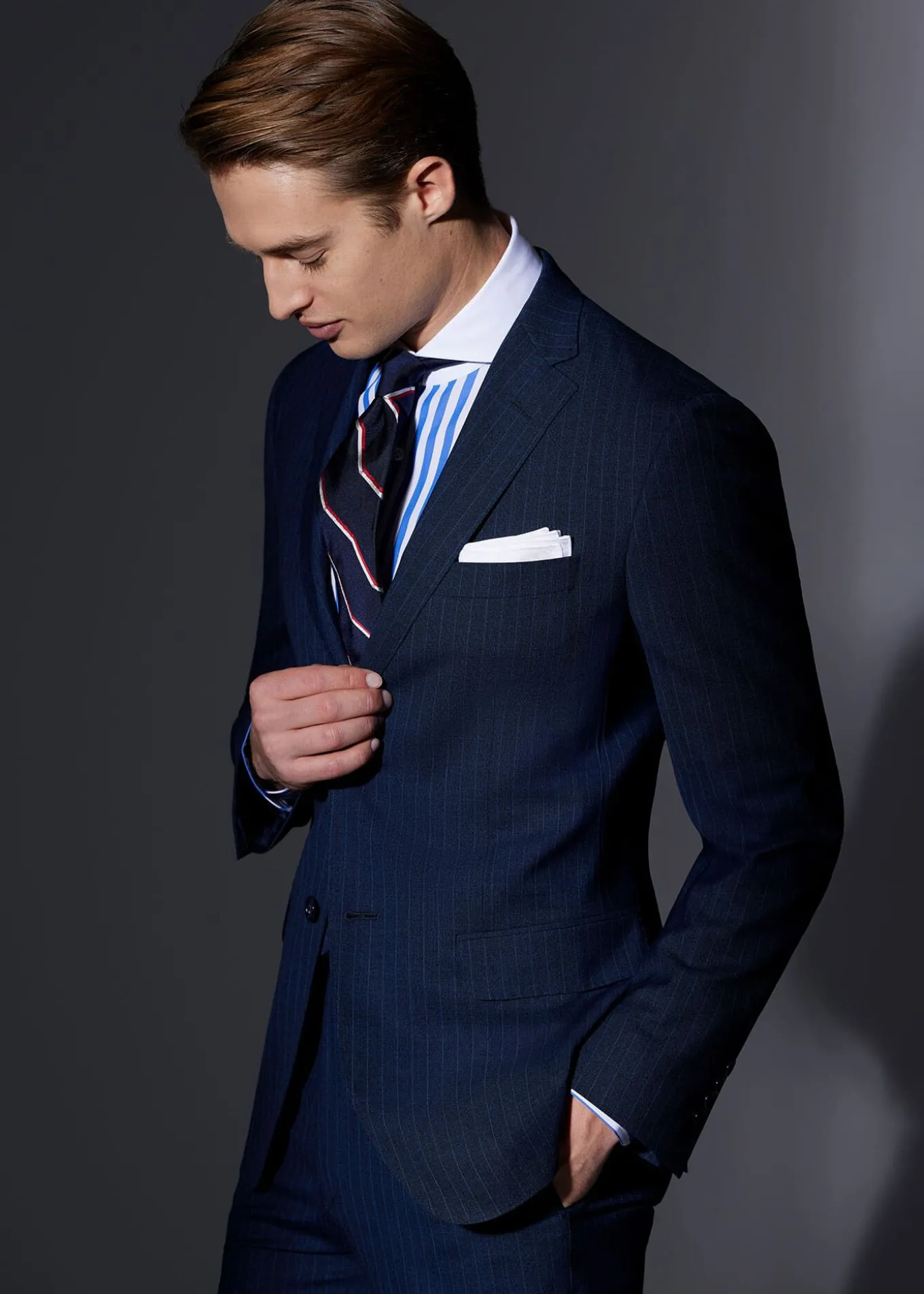 stripe_all_year_wool_suit_3.webp Stripe All Year Wool Suit
