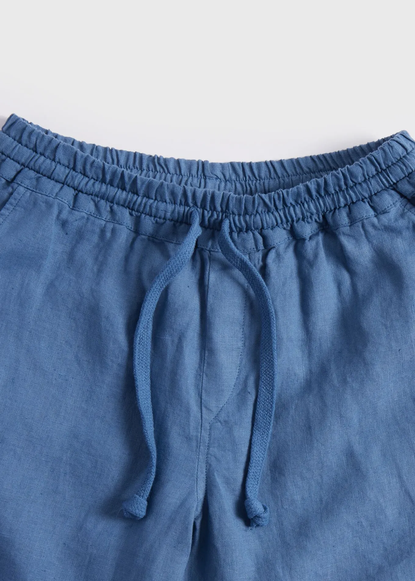 washed_linen_bermuda_shor_1.webp Washed Linen Bermuda Shorts