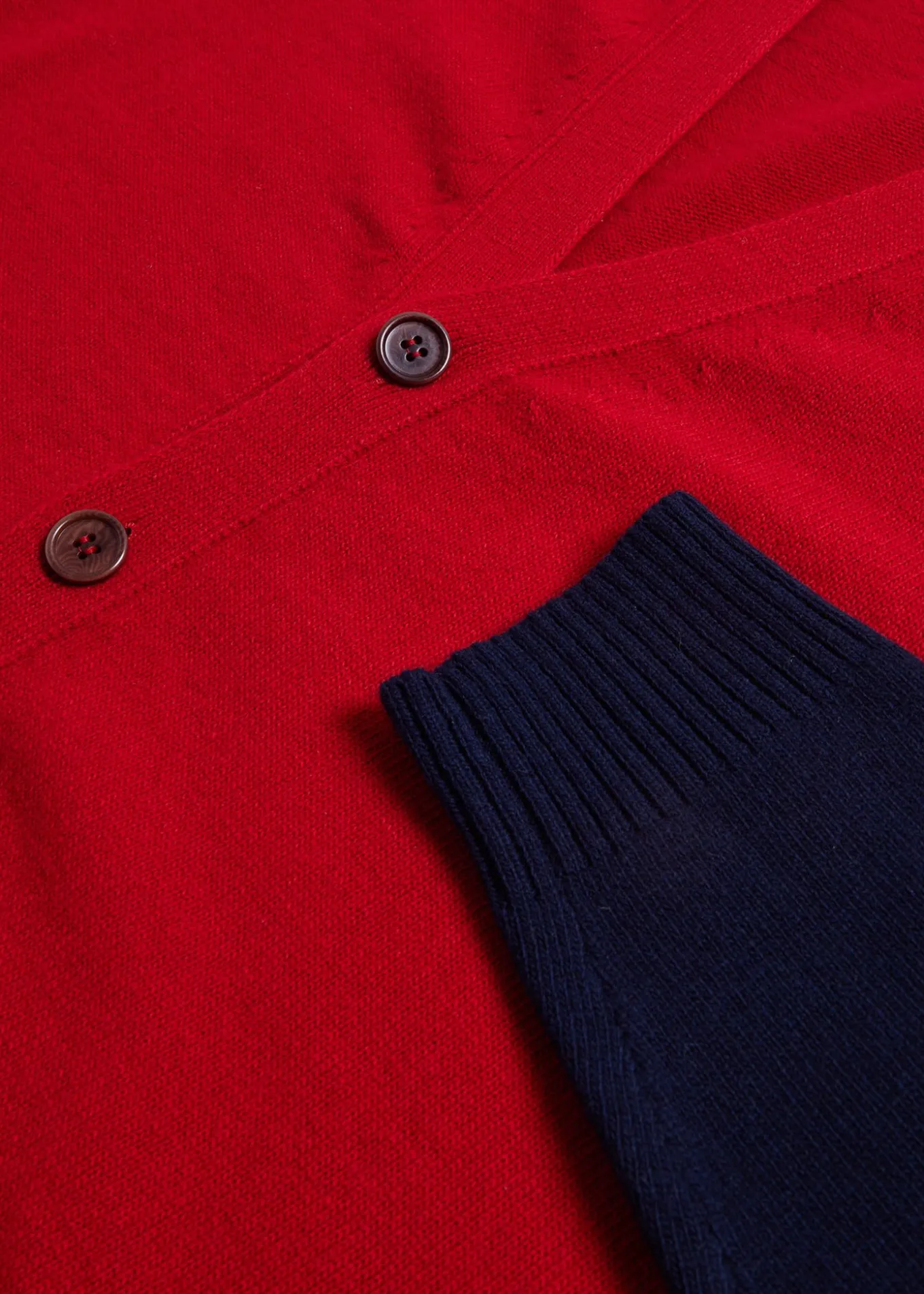 wool_colorblock_cardigan_2.webp Wool Colorblock Cardigan